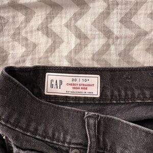 GAP Straight Fit Jeans